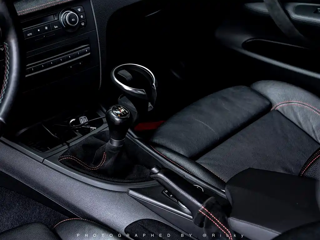 BMW 1 Series M 2012 — фото 7