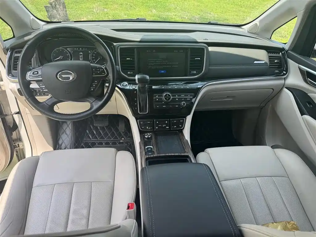 GAC Motor Trumpchi M8 2019 — фото 4
