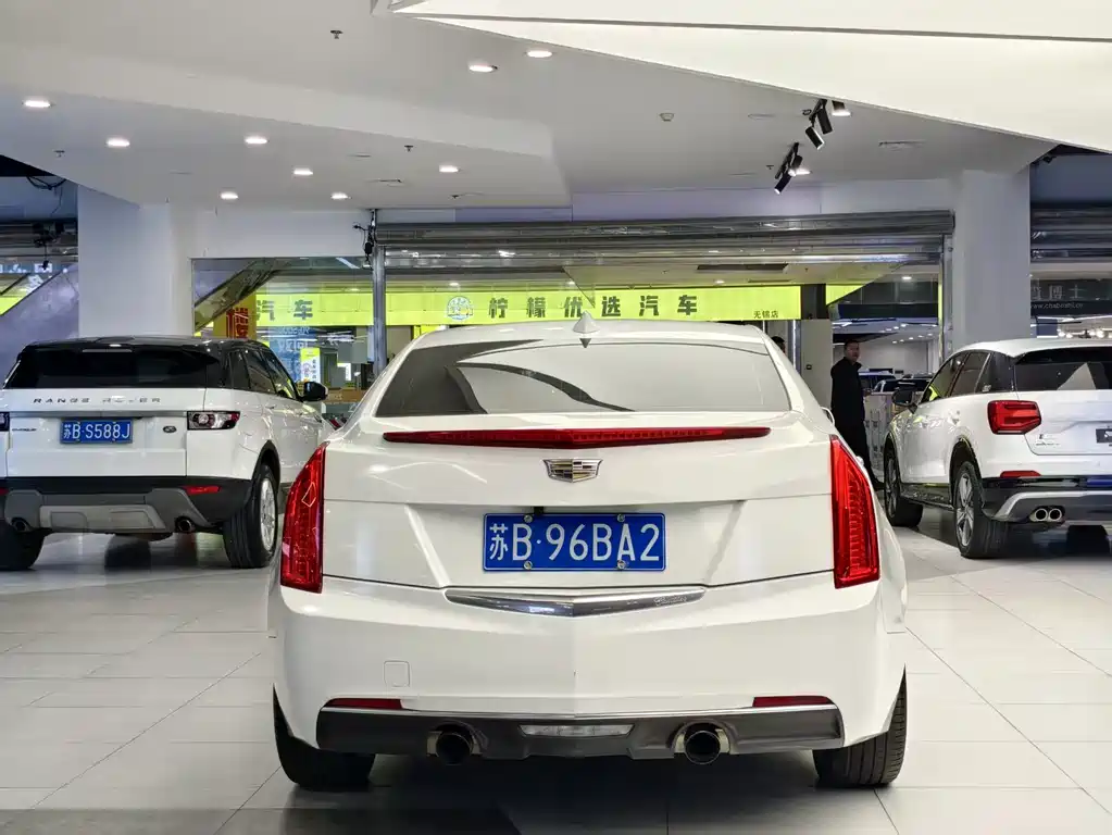 Cadillac ATS-L 2019 — фото 16