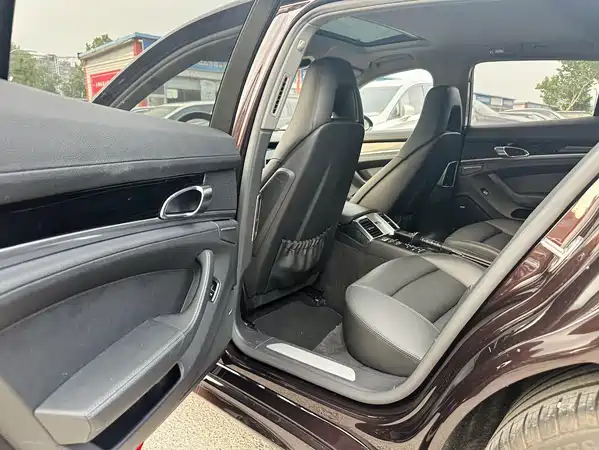 Porsche Panamera 2014