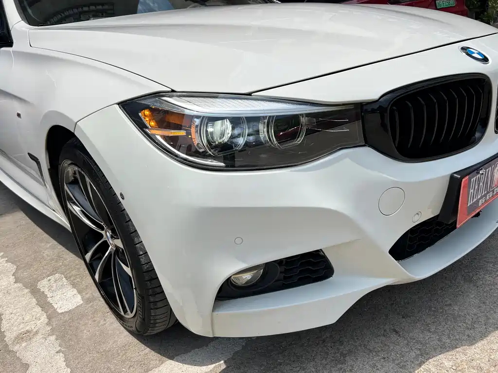 BMW 3 Series GT 2019 — фото 28