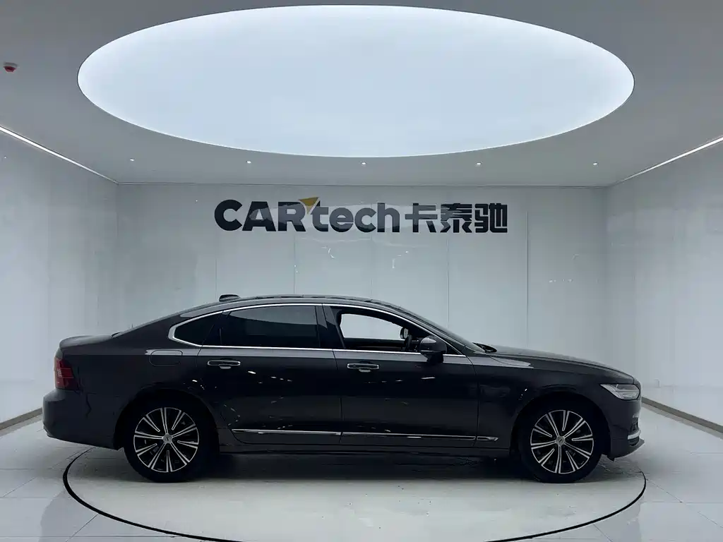Volvo S90 2021 — фото 6