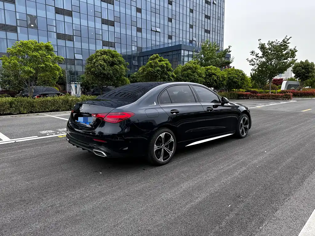 Mercedes-Benz C-Class 2022 — фото 6