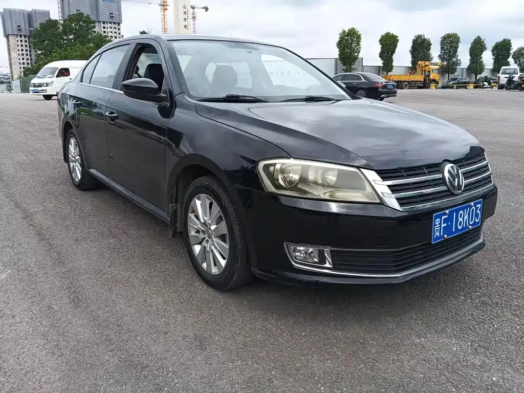 Volkswagen Lavida 2013