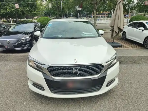 DS 5LS 2015
