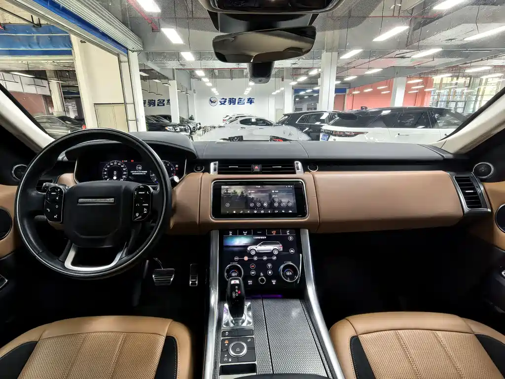 Land Rover Sport 2022 — фото 9