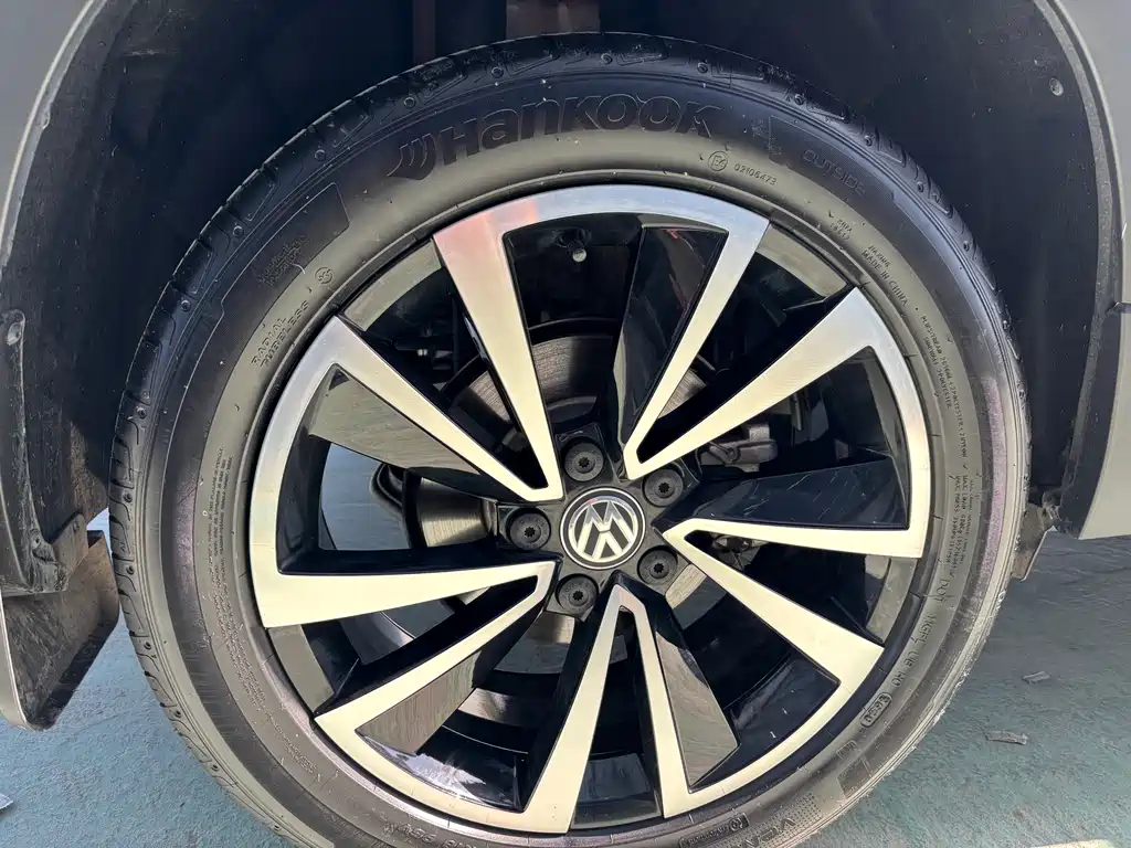 Volkswagen Tharu 2020 — фото 10