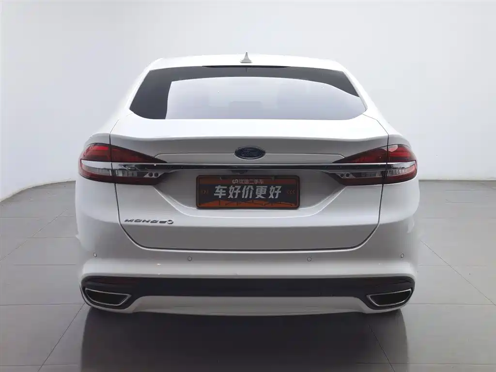 Ford Mondeo 2017 — фото 4