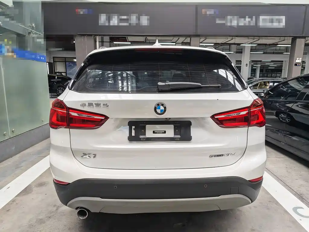 BMW X1 2019 — фото 9
