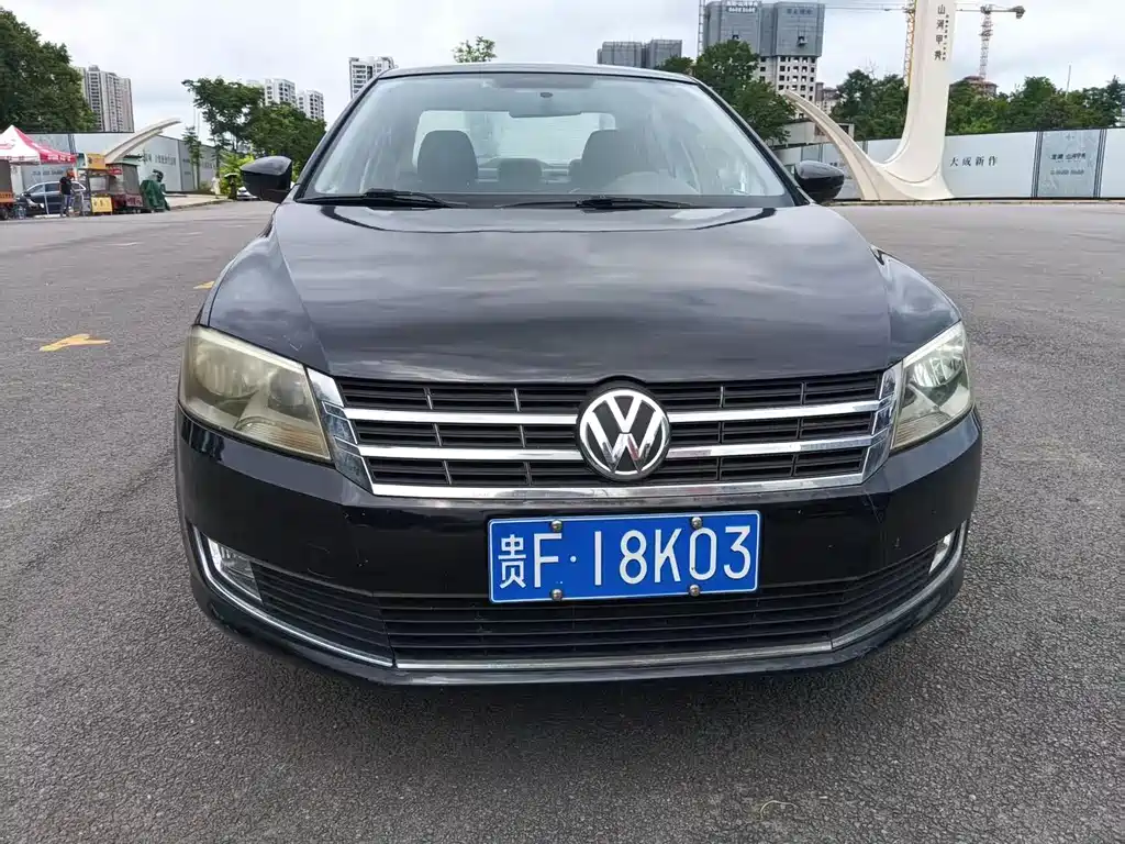Volkswagen Lavida 2013
