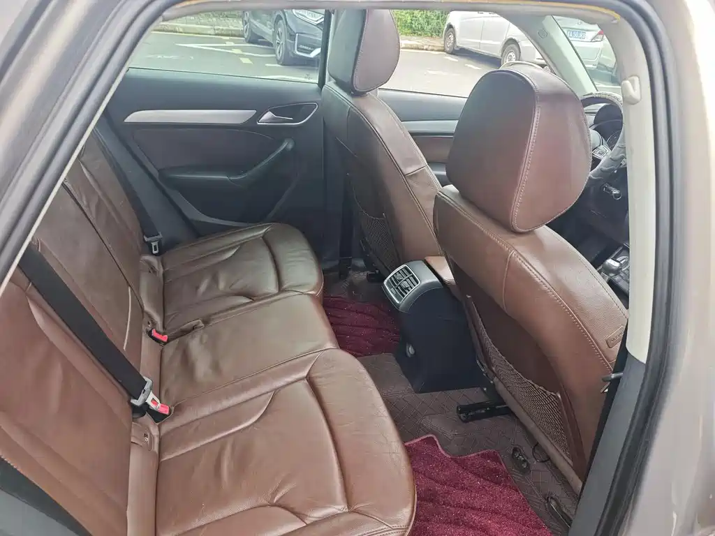 Audi Q3 2013