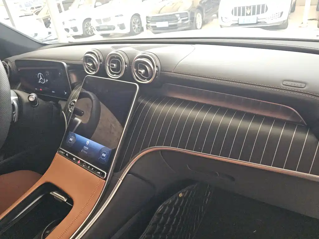 Mercedes-Benz GLC 2023 — фото 12