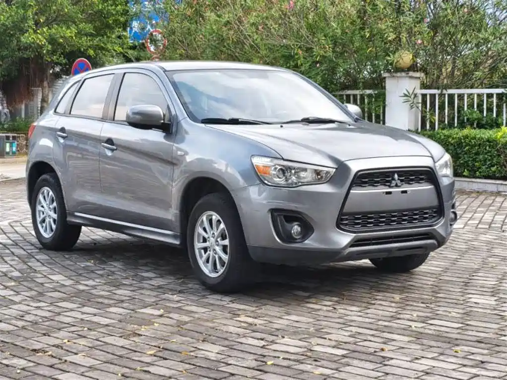 Mitsubishi ASX 2015 — фото 3