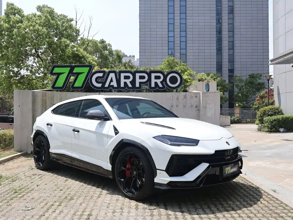 Lamborghini Urus 2023 — фото 3