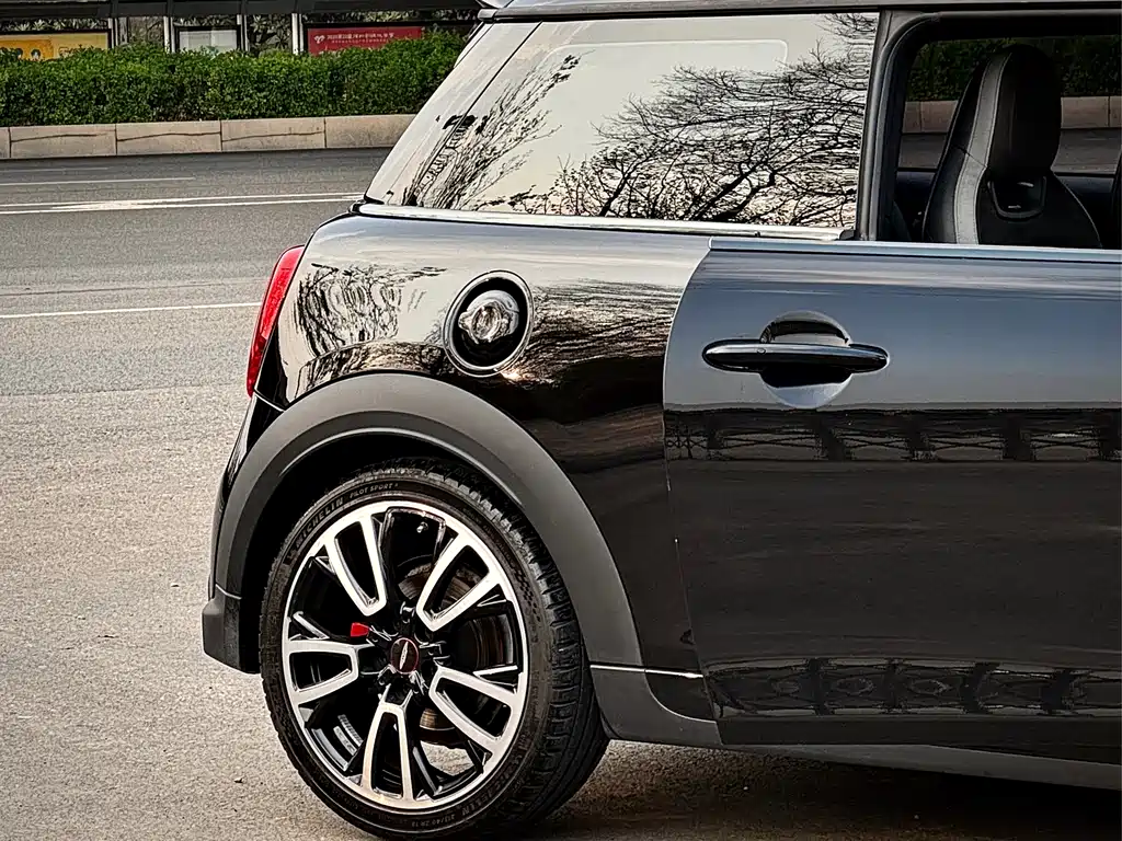 MINI JCW 2022 — фото 10