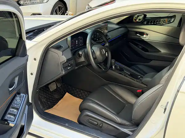 Honda Accord 2025