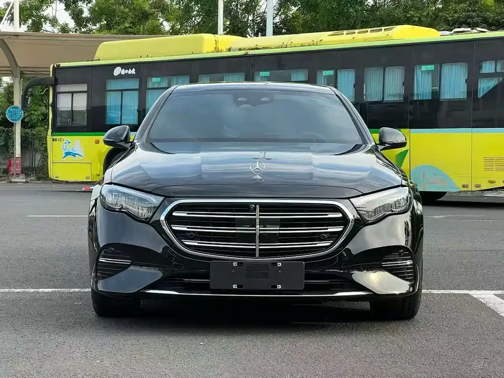 Mercedes-Benz E-Class New Energy 2024 — фото 2