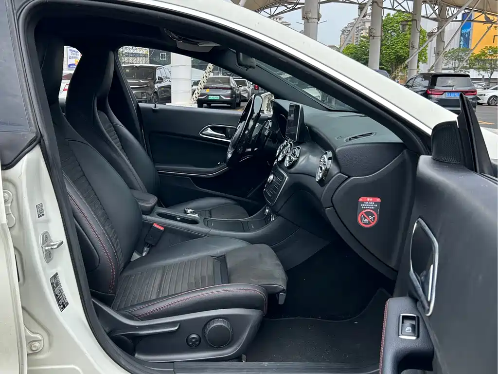 Mercedes-Benz CLA 2016 — фото 14
