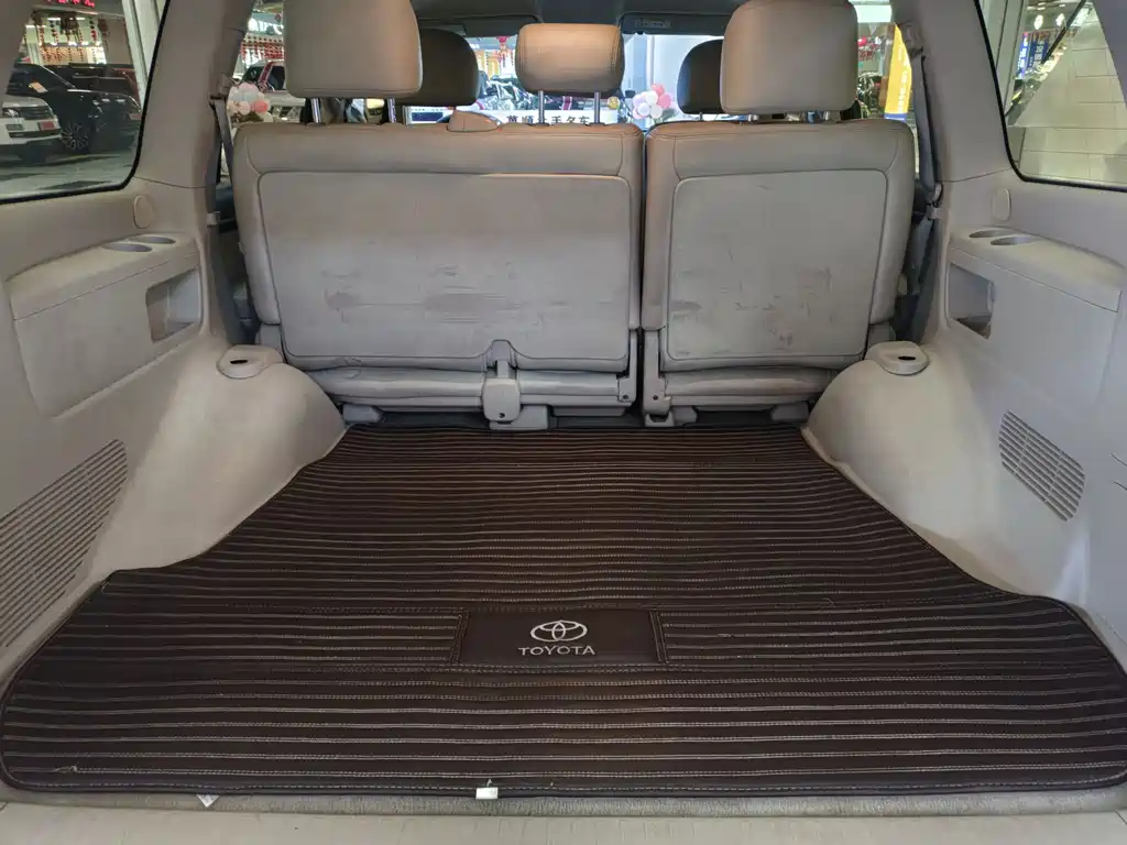 Toyota Land Cruiser 2015 — фото 17