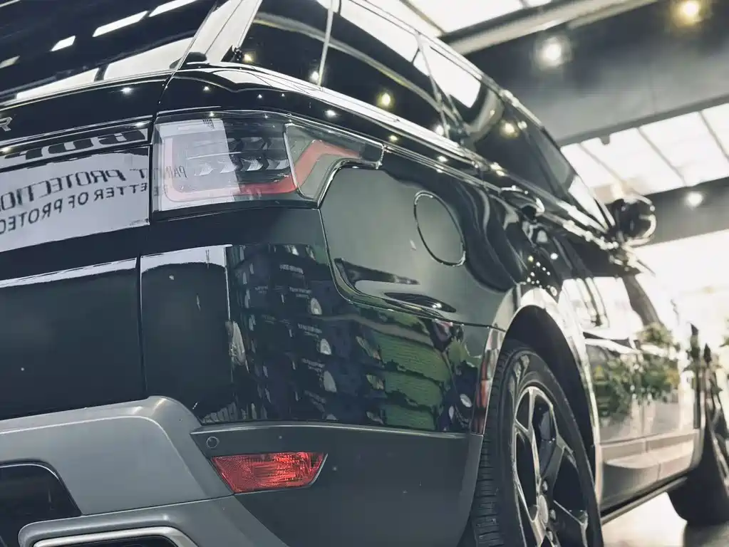 Land Rover Sport PHEV 2021 — фото 6