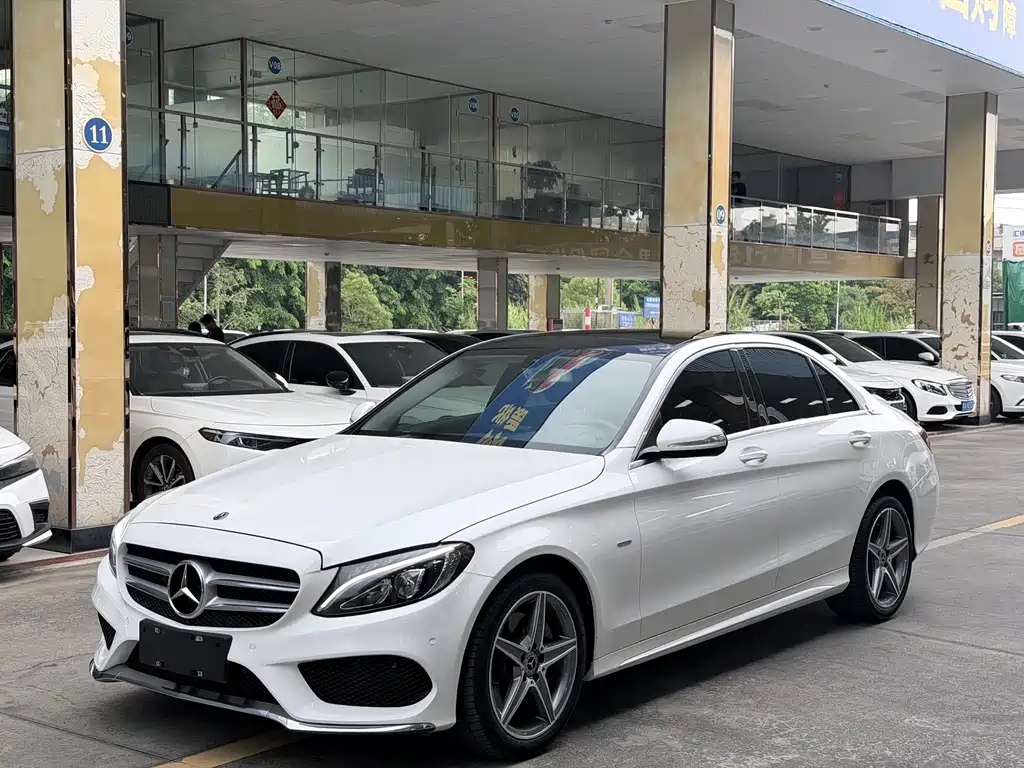 Mercedes-Benz C-Class 2018 — фото 1