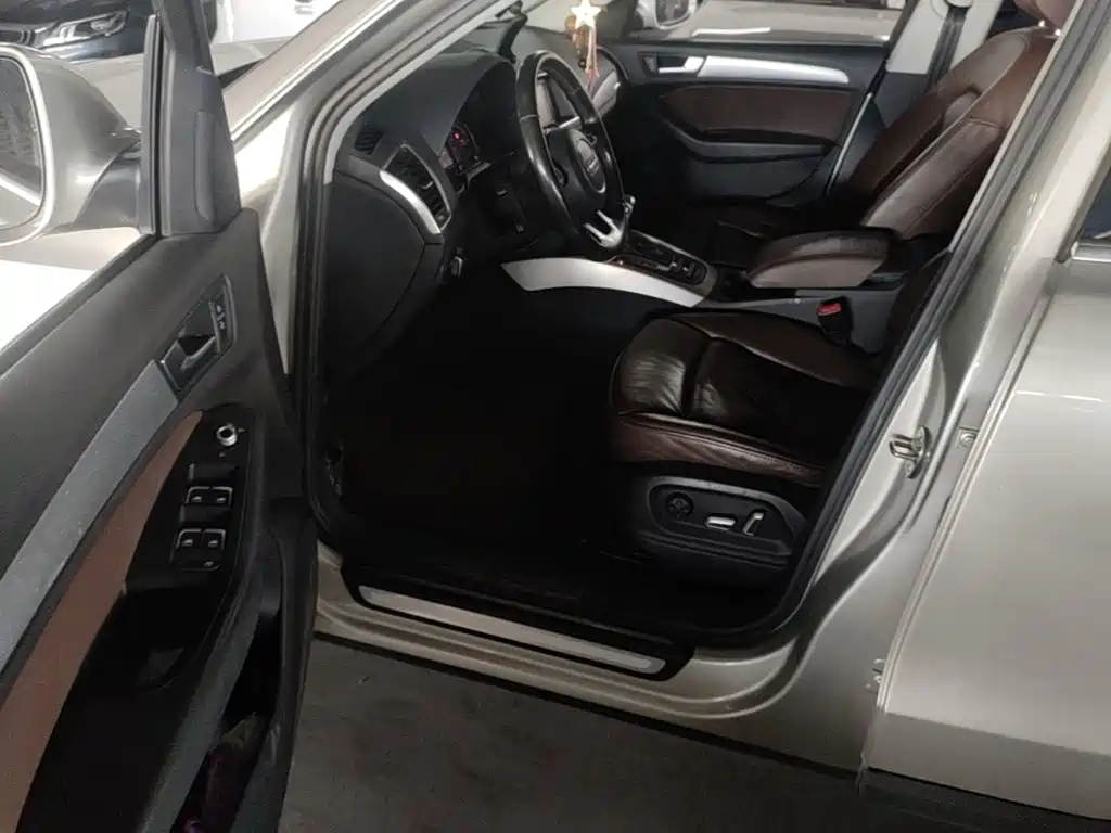 Audi Q5 2015 — фото 16