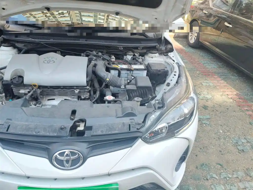 Toyota Yaris L 2019 — фото 22