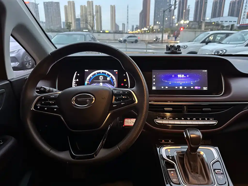 GAC Motor Trumpchi M6 2023 — фото 16
