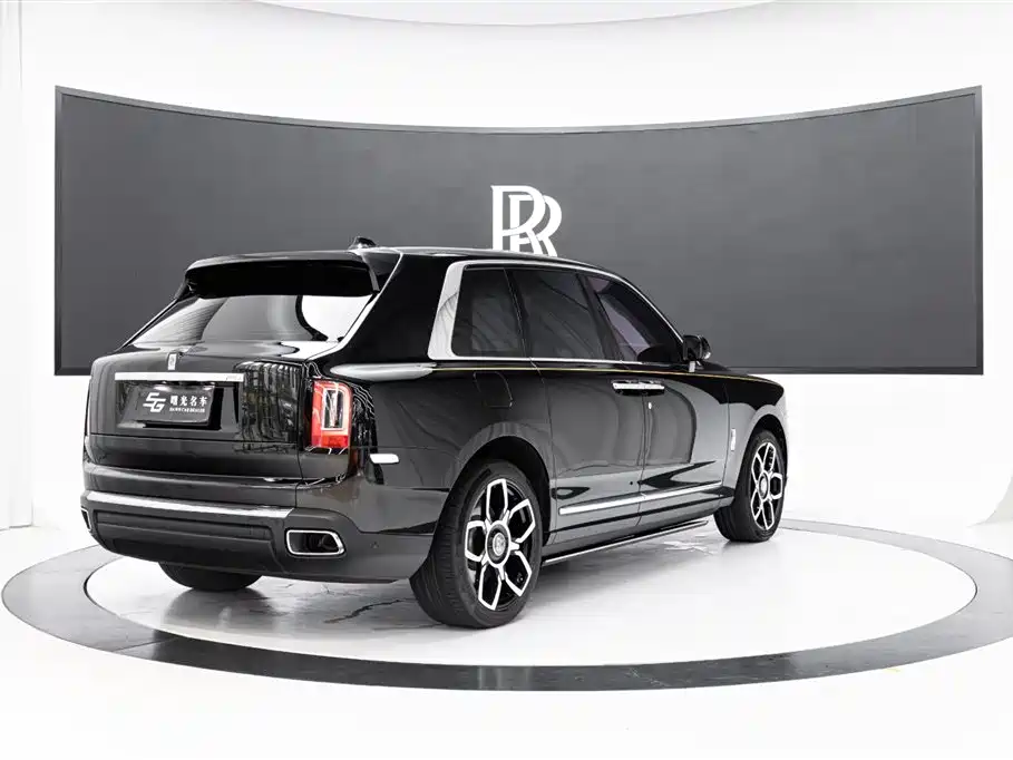 Rolls-Royce Cullinan 2024 — фото 4
