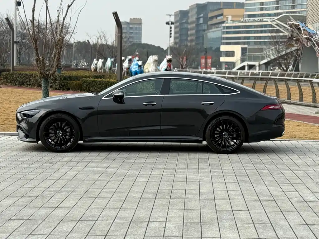 Mercedes-Benz AMG GT 2020 — фото 2