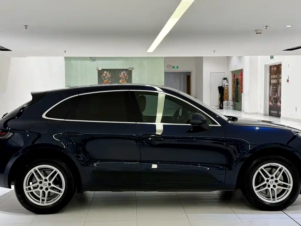 Porsche Macan 2019 — фото 4