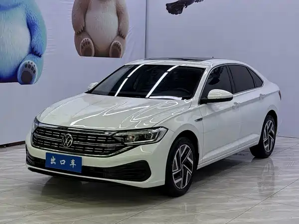 Volkswagen Sagitar 2022