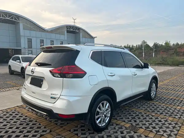 Nissan X-Trail 2017