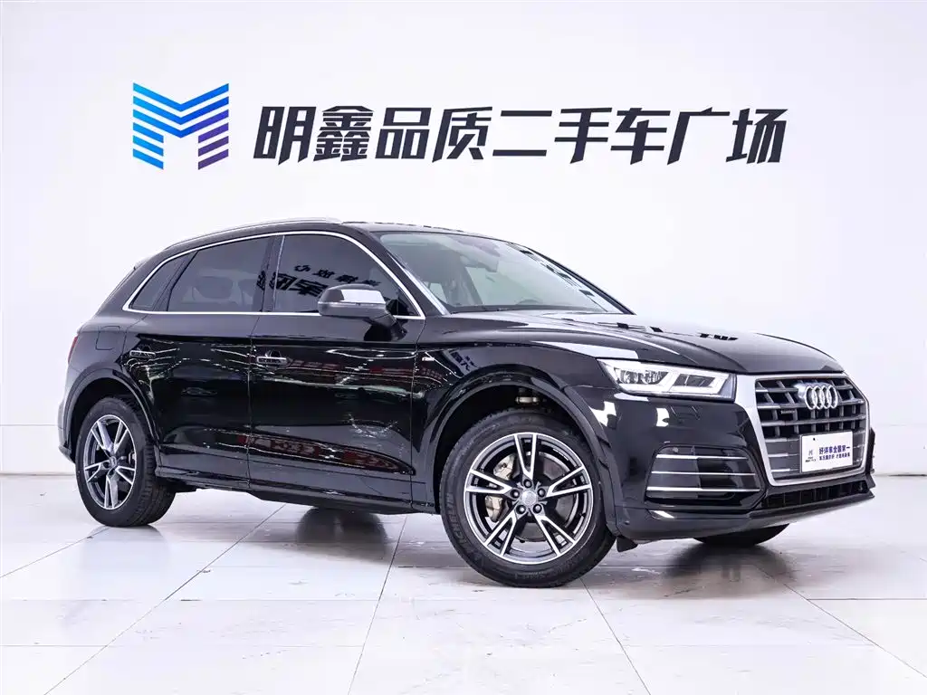 Audi Q5L 2019 — фото 5