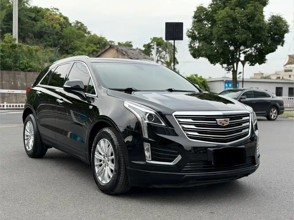 Cadillac XT5 2018 — фото 3