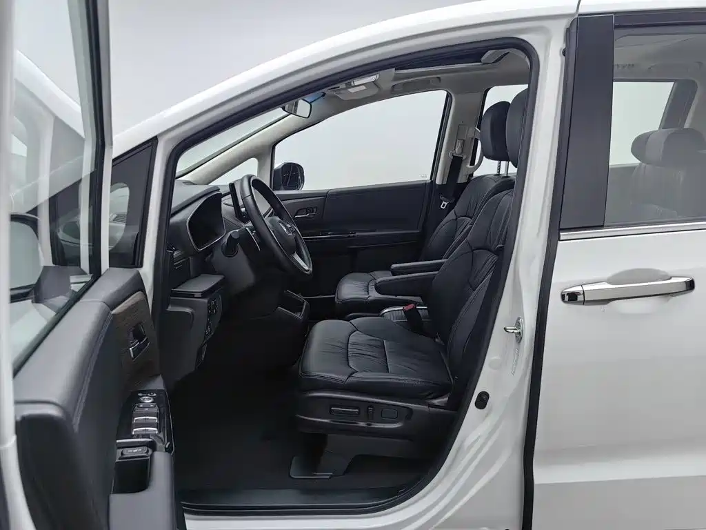 Honda Odyssey 2024 — фото 10