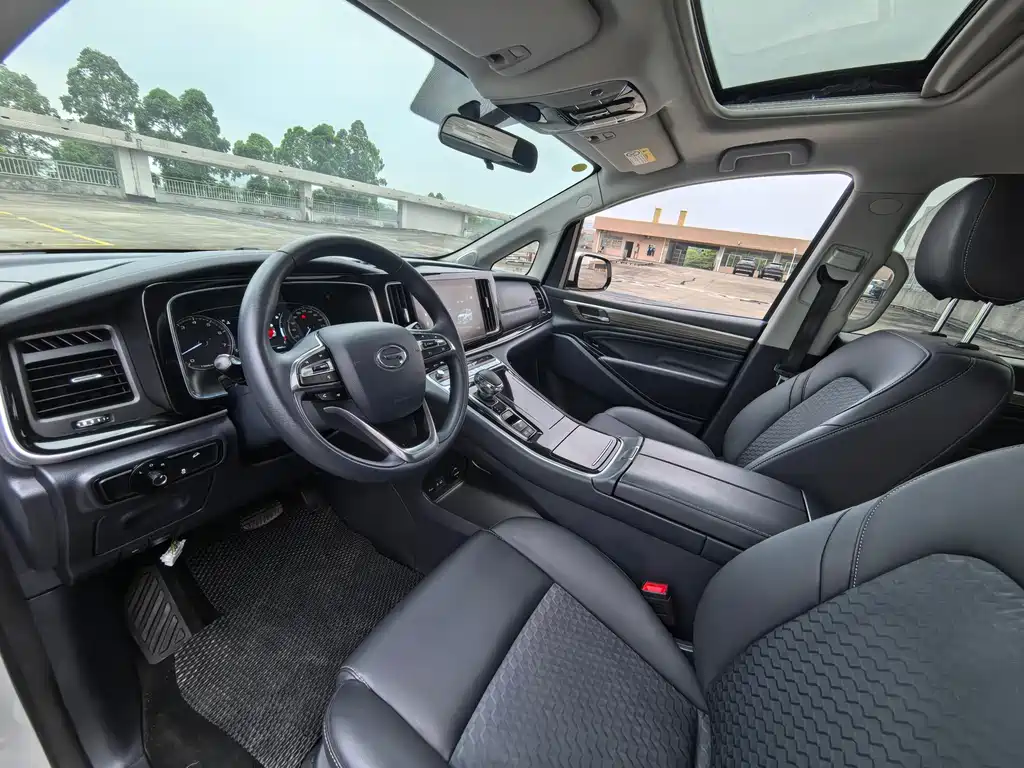 GAC Motor Trumpchi M8 2023 — фото 10