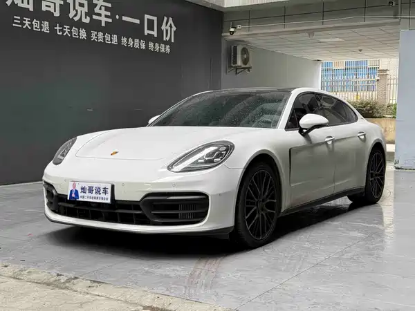 Porsche Panamera 2024