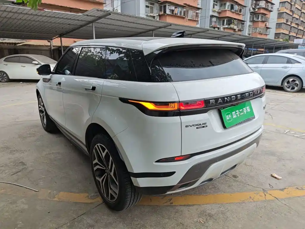 Land Rover Evoque 2020 — фото 5