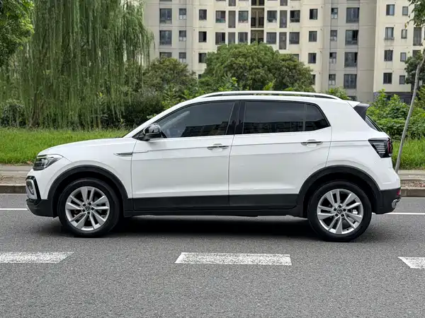 Volkswagen T-Cross 2021