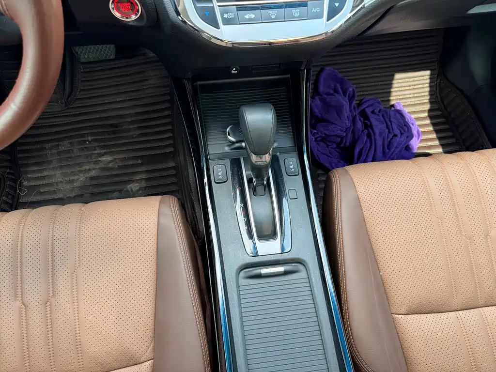 Honda Jade 2018 — фото 16