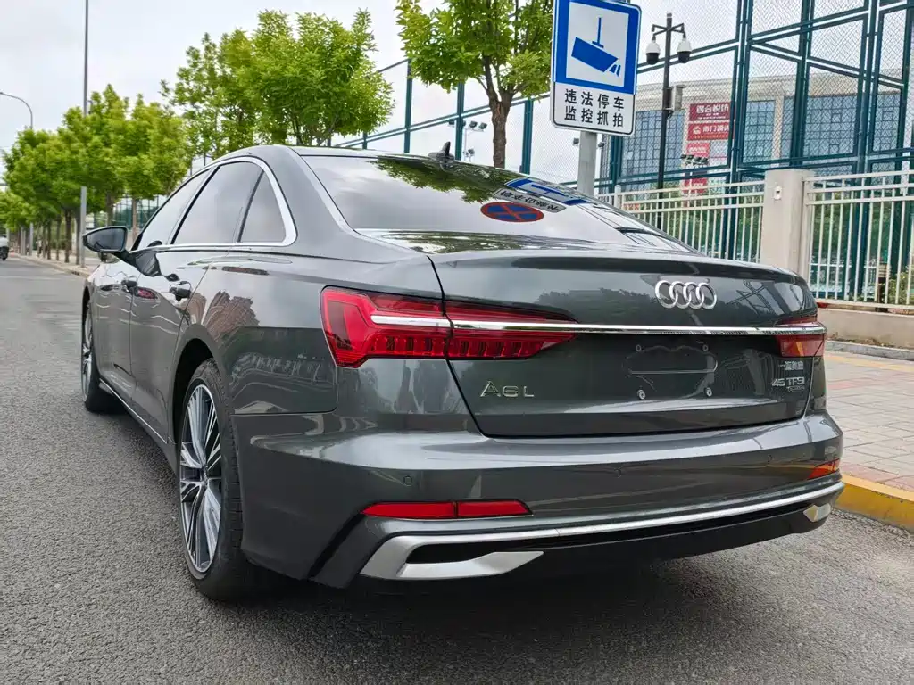 Audi A6L 2025 — фото 26