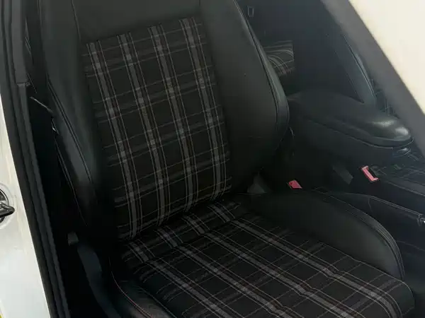 Volkswagen Polo 2013