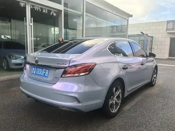 MG6 2018