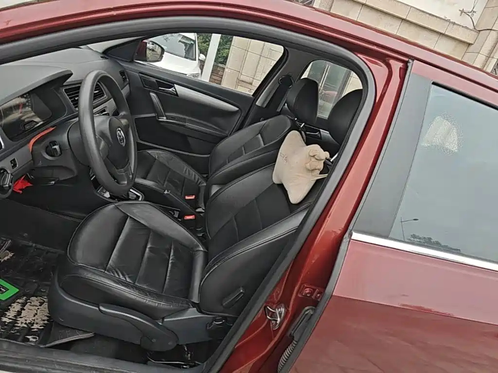 Volkswagen Gran Lavida 2015 — фото 15