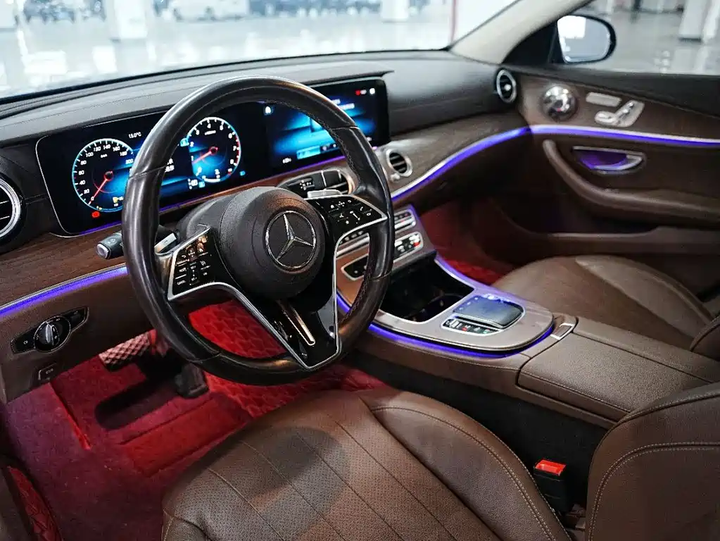 Mercedes-Benz E-Class 2021