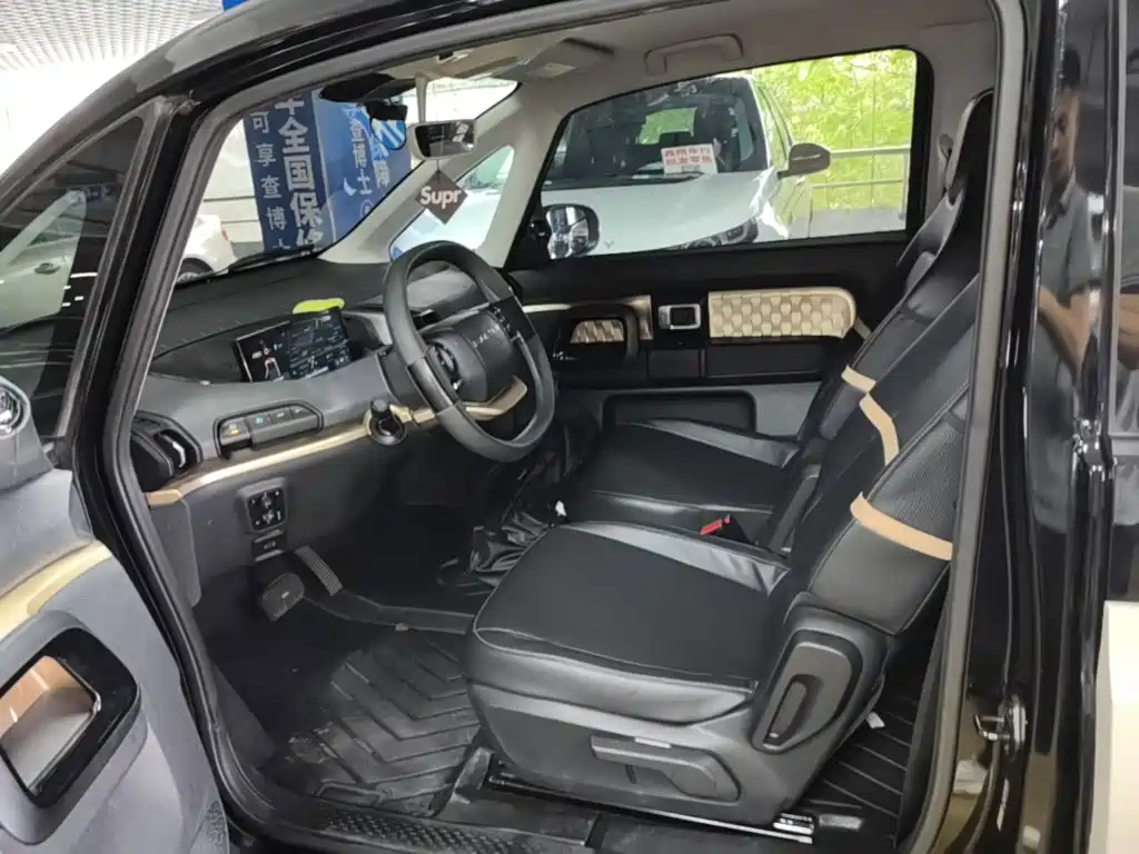 Baojun Kiwi EV 2022 — фото 15