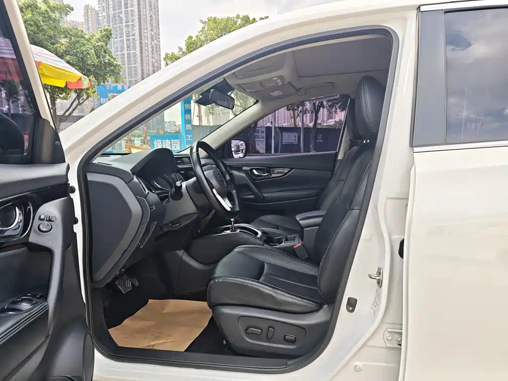 Nissan X-Trail 2020 — фото 4