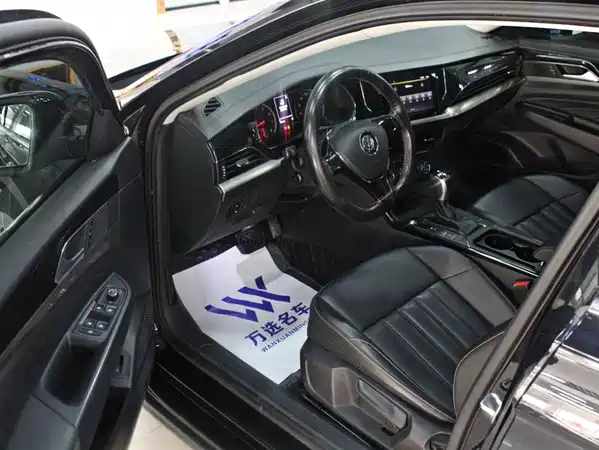 Volkswagen Passat 2020