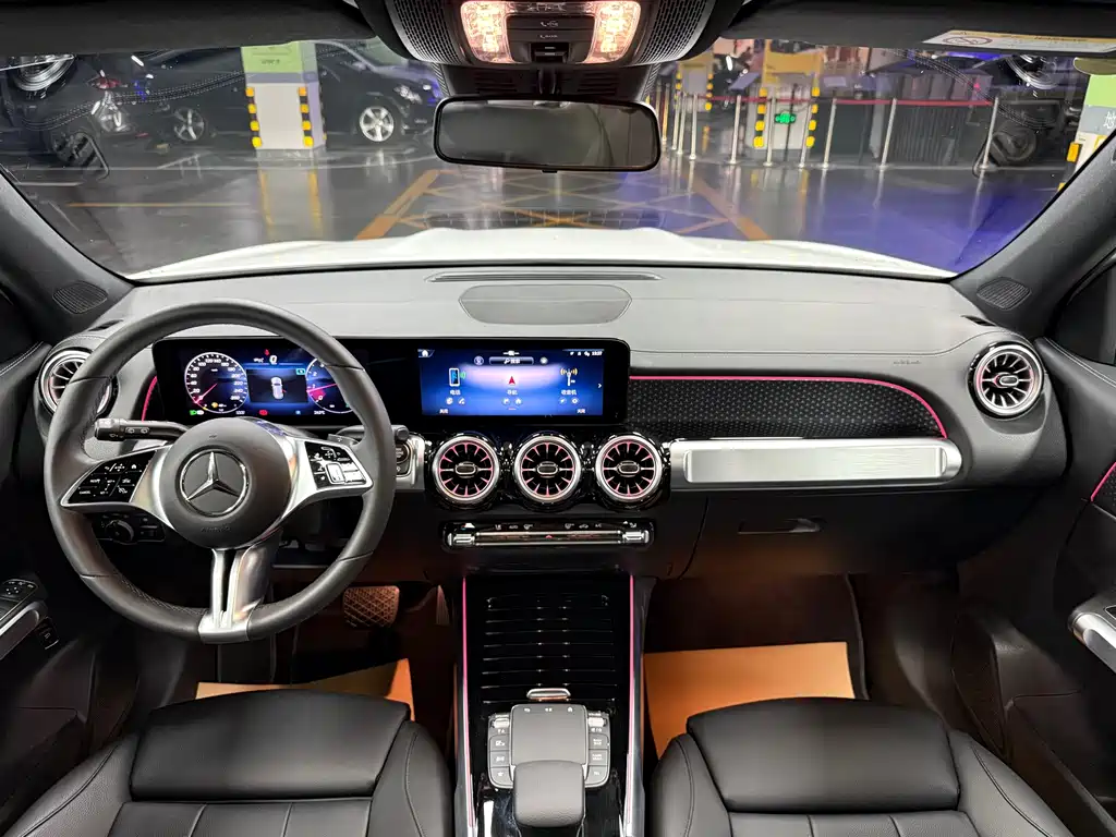 Mercedes-Benz GLB 2024 — фото 10